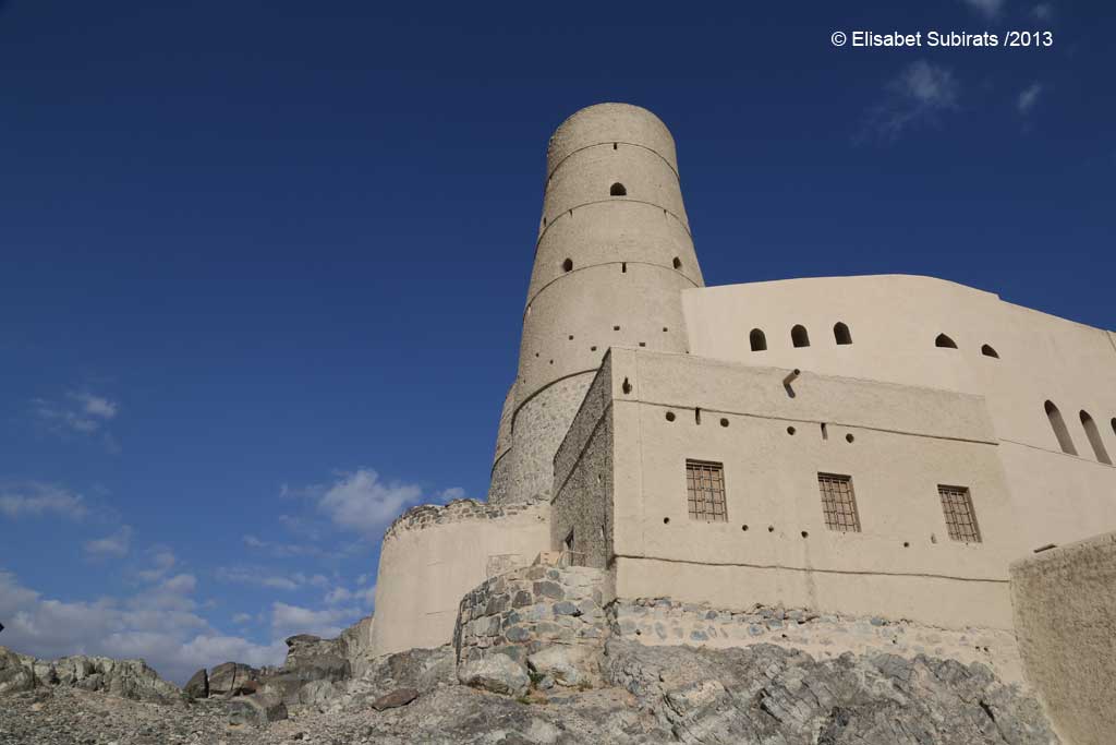 Nizwa and the Mountains – finest forts in Oman